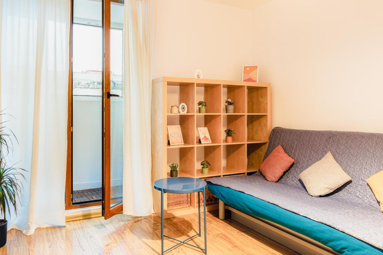 City Center Downtown Apartment Bucarest Esterno foto