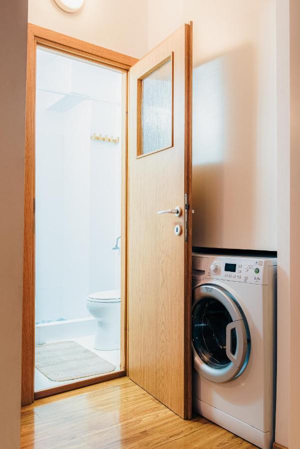 City Center Downtown Apartment Bucarest Esterno foto