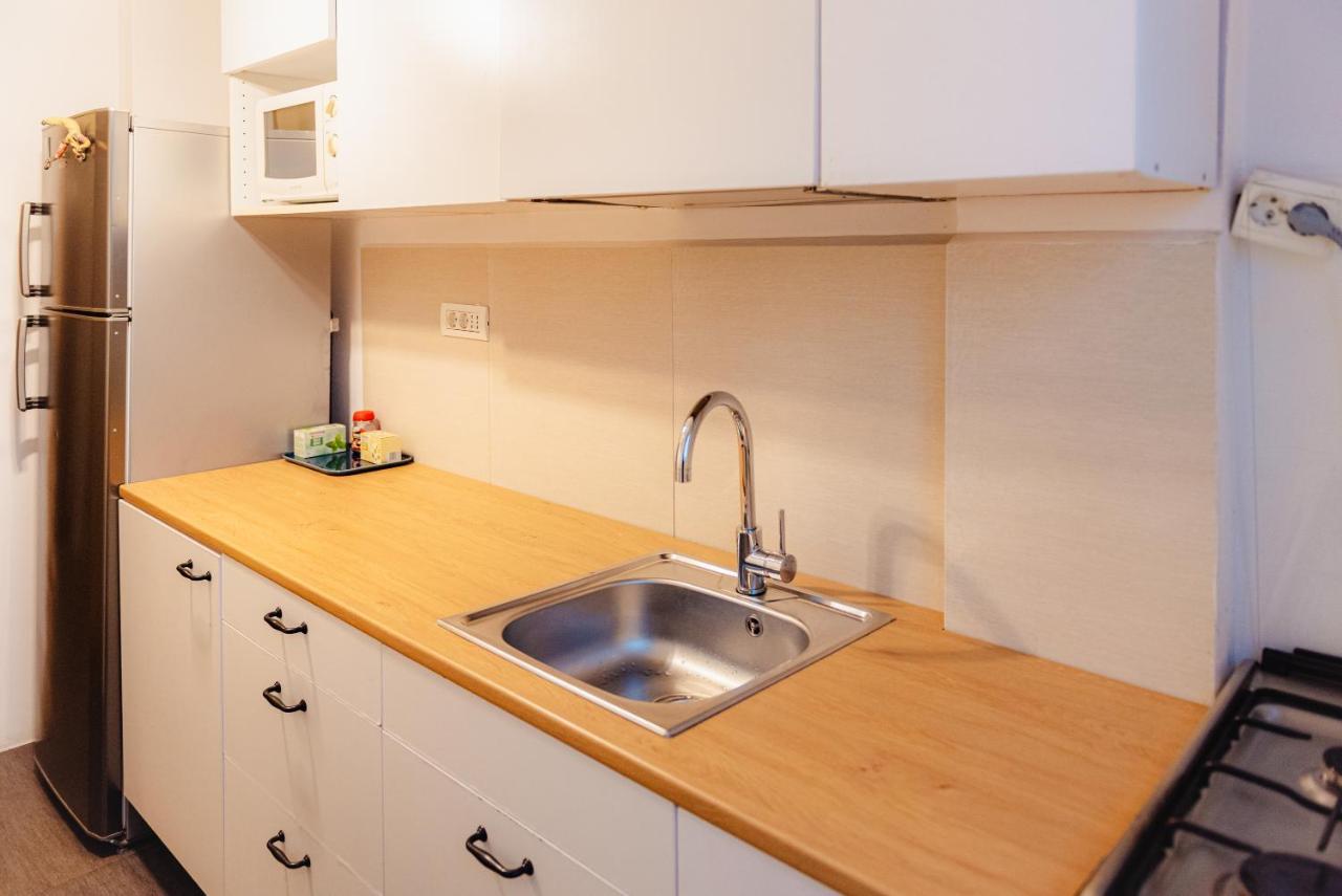 City Center Downtown Apartment Bucarest Esterno foto